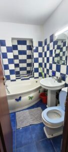 Vand apartament 2 camere bloc nou