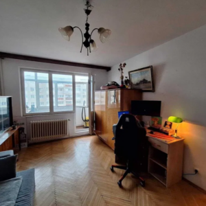 2 camere, Alexandru cel Bun, etaj intermediar